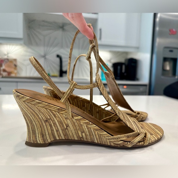 New York Transit Wedge Heel Sandals, Size 9 - Picture 6 of 11